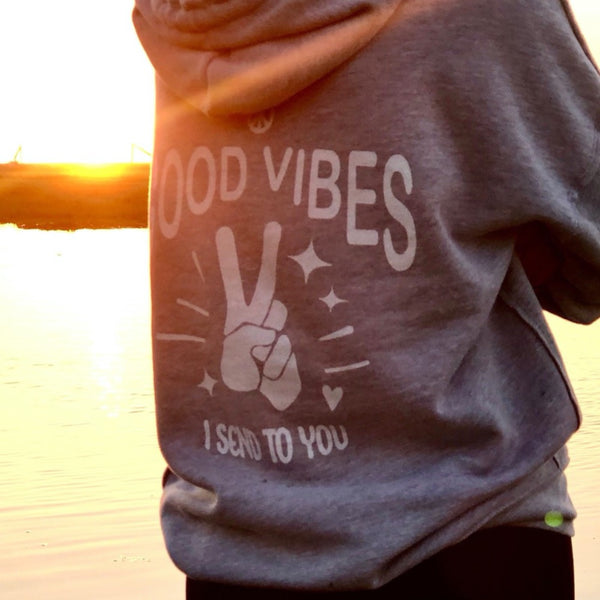 GOOD VIBES, FRESH FISH Fish Taco PULLOVER HOODIE